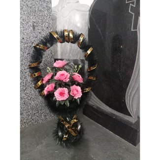 Корзины ритуальные на кладбище